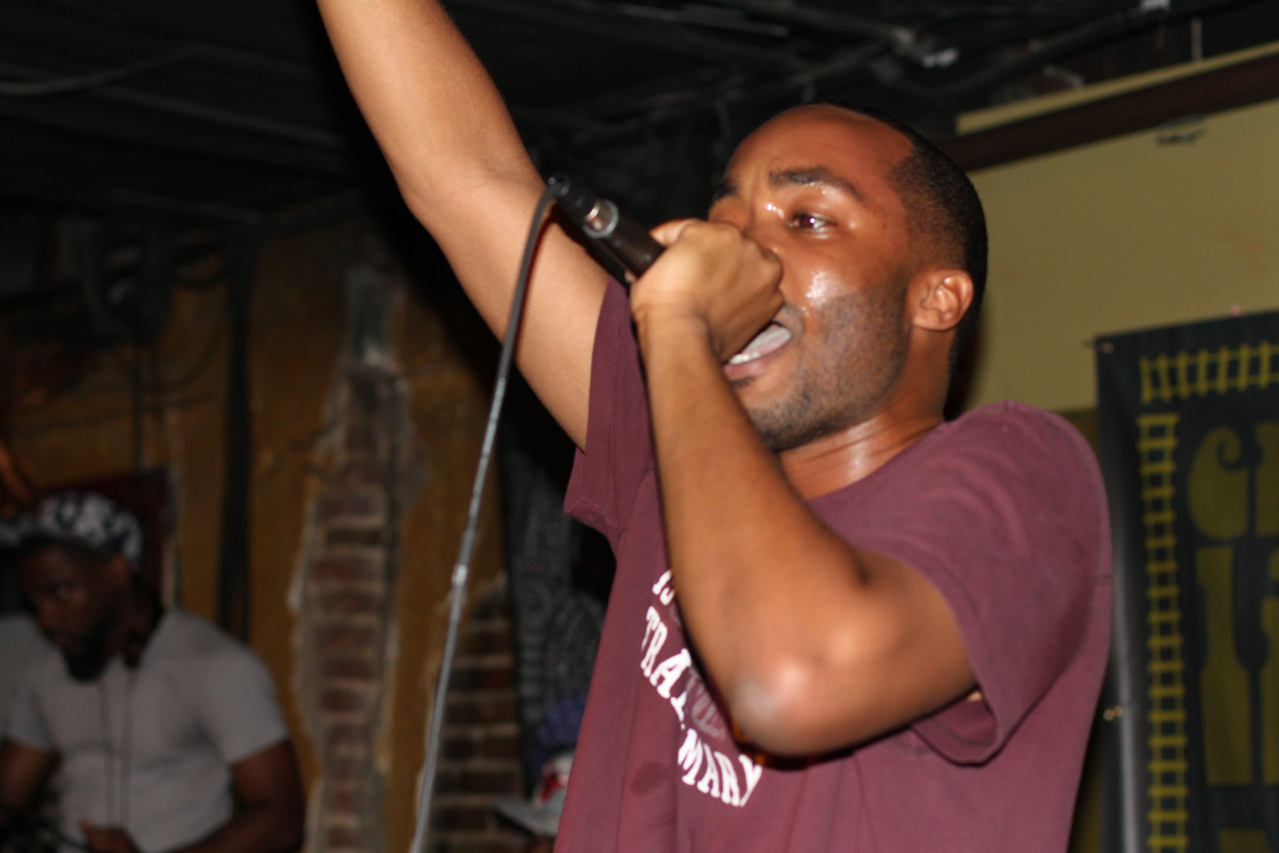 Komplex Performs “Real” At UGRailroad Hip-Hop Show (Video)