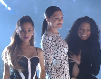 Jessie J, Ariana Grande & Nicki Minaj “Bang Bang” 2014 VMAs Performance (Video)