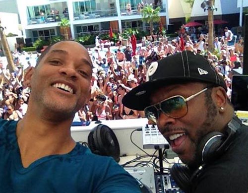 DJ Jazzy Jeff & The Fresh Prince Reunite In Vegas w/ “Summertime” Performance (Video)