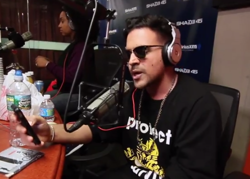 Azad Right Showoff Radio Freestyle (Video)