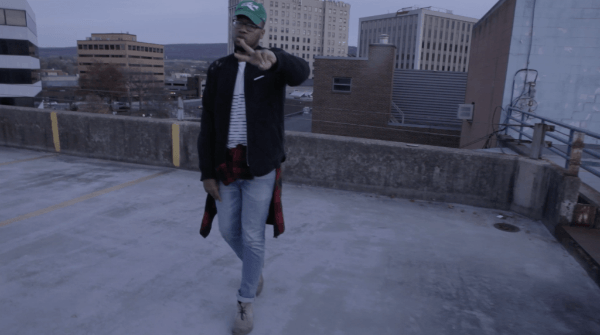 Jared Xavier Sends Thank You’s On “Sincerely Yours” Visual