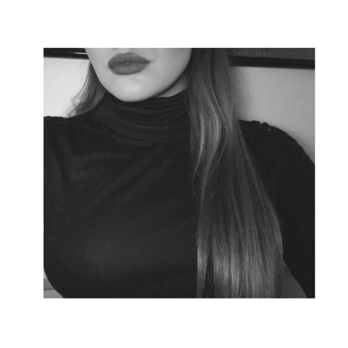 Alanna Aguiar – “Impress Me”